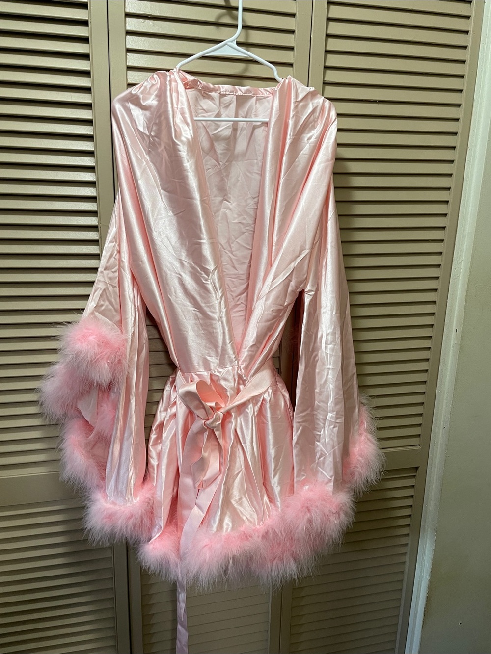 Silky Pink Marabou Trim Short Robe - Women Intimates
